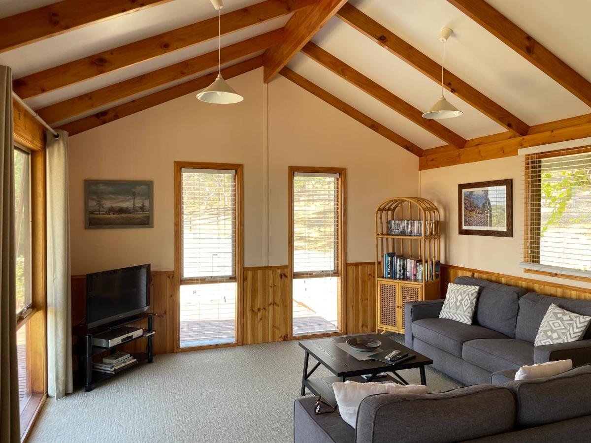 Warby Cottage Wangaratta Exterior foto