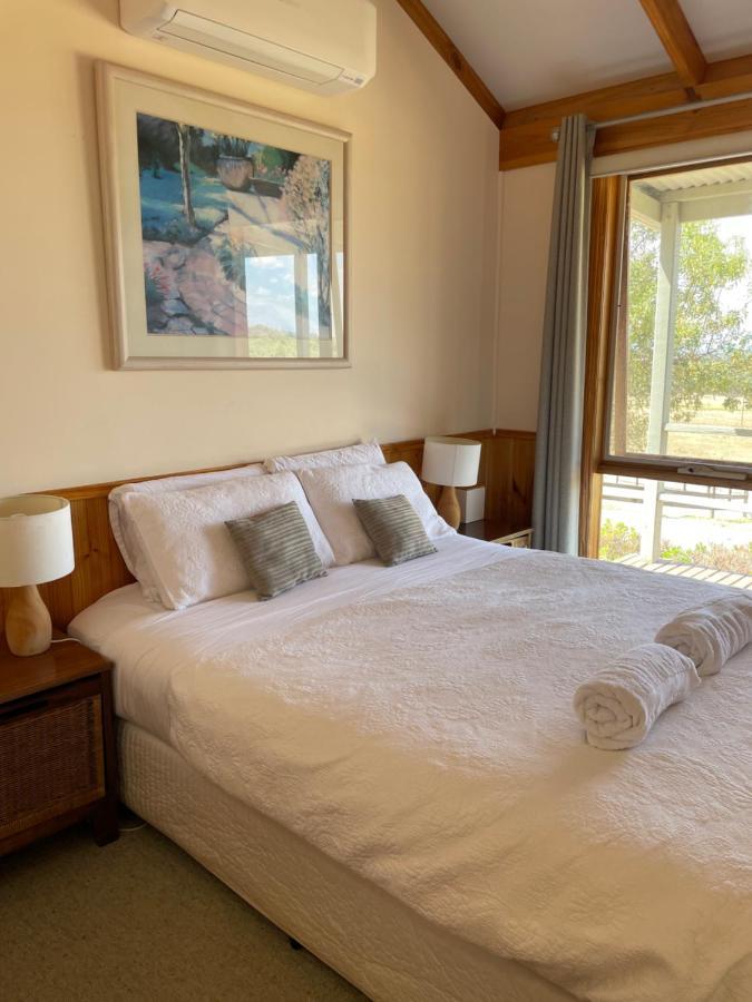 Warby Cottage Wangaratta Exterior foto